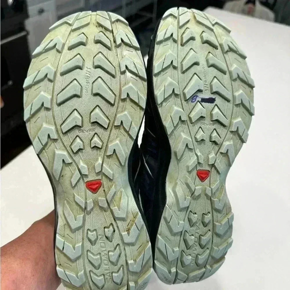 Sketchers Salomon women’s navy & green running shoes size 8.5 - Picture 11 of 12